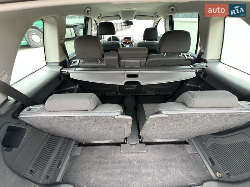 Минивэн Opel Zafira 2013 в Луцке