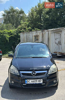 Минивэн Opel Zafira 2006 в Харькове