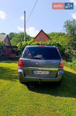 Минивэн Opel Zafira 2007 в 