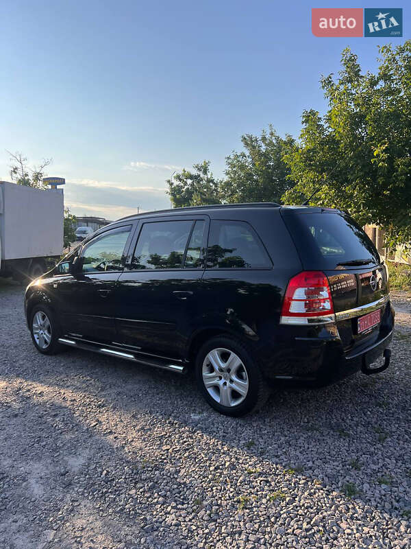 Мінівен Opel Zafira 2009 в Білій Церкві