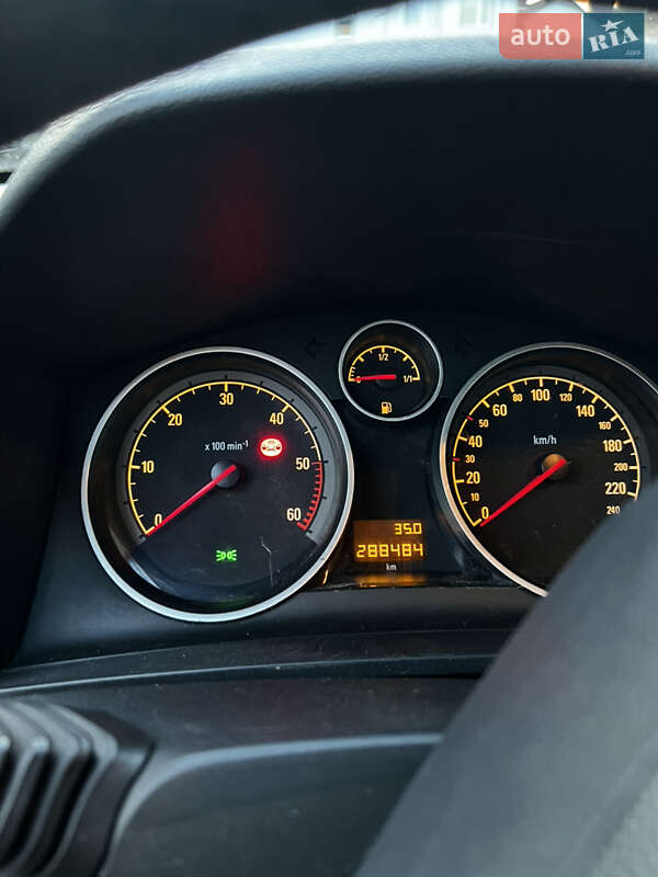 Минивэн Opel Zafira 2006 в Кременце