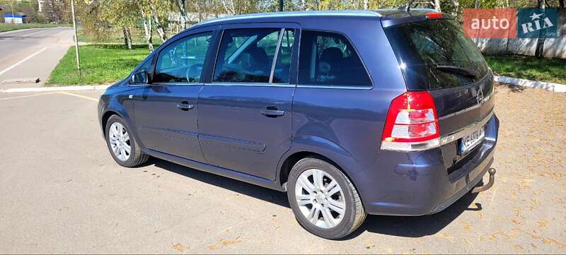 Opel Zafira 2008
