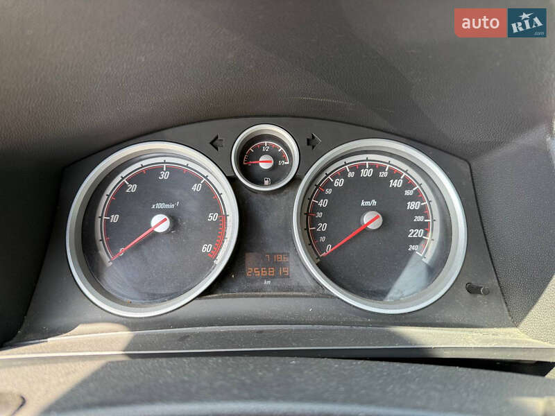 Мінівен Opel Zafira 2008 в Коломиї