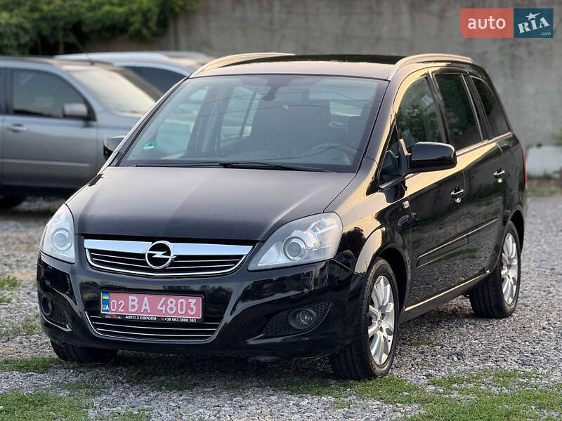 Opel Zafira 2010