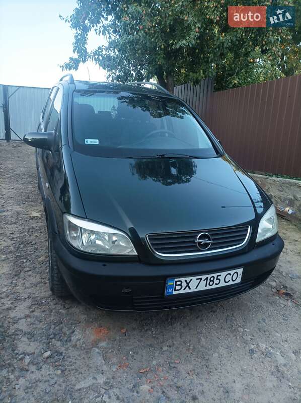 Opel Zafira 2001