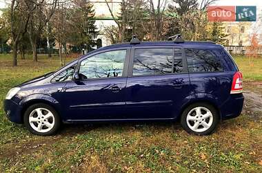 Минивэн Opel Zafira 2012 в Харькове