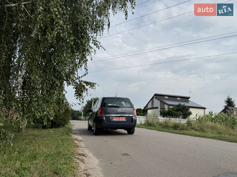 Мінівен Opel Zafira 2008 в Борисполі
