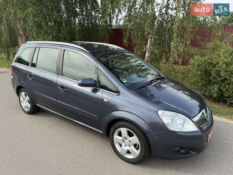 Мінівен Opel Zafira 2008 в Борисполі