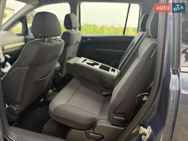 Мінівен Opel Zafira 2008 в Борисполі
