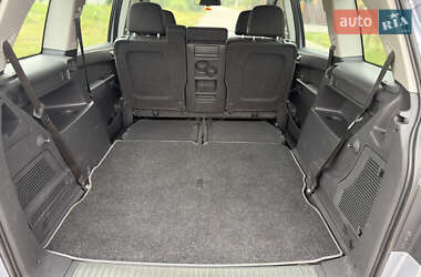 Минивэн Opel Zafira 2008 в 