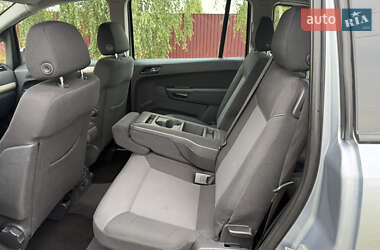 Минивэн Opel Zafira 2008 в 