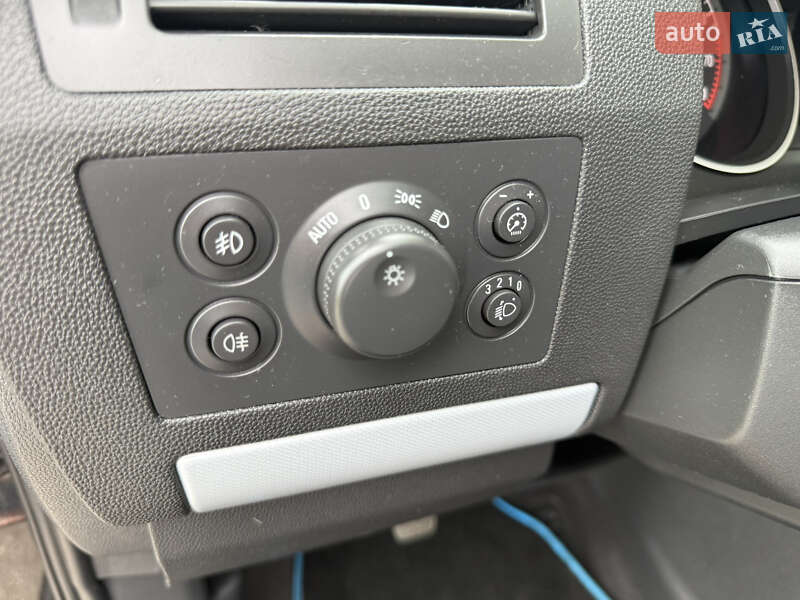 Минивэн Opel Zafira 2008 в Борисполе