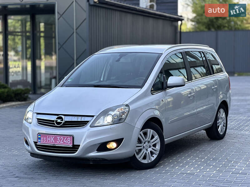 Opel Zafira 2009