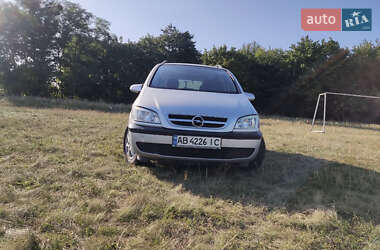 Минивэн Opel Zafira 2004 в Ситковцах