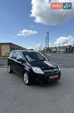 Минивэн Opel Zafira 2009 в Белой Церкви