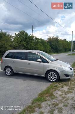 Минивэн Opel Zafira 2009 в Звягеле