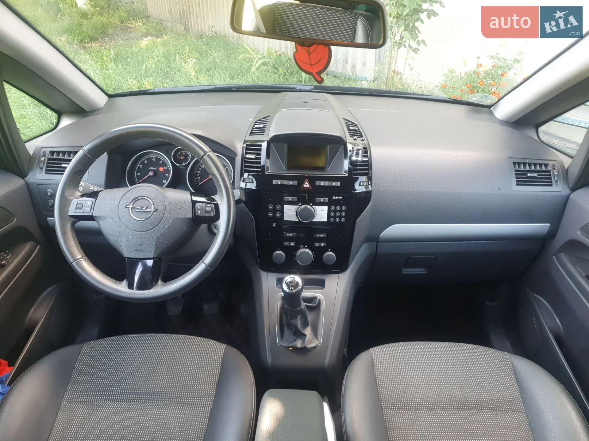 2010 Opel Zafira - мініатюра 9