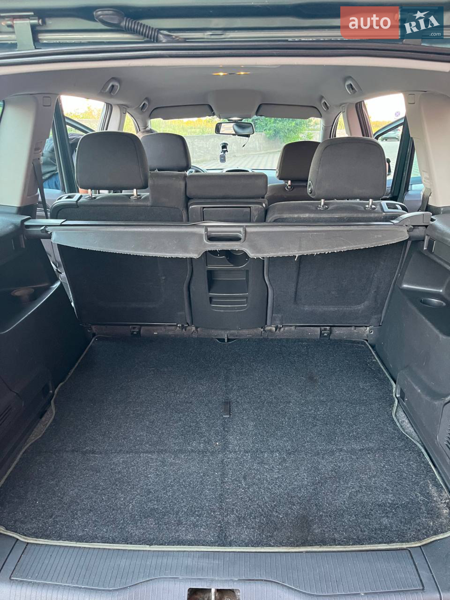2010 Opel Zafira - мініатюра 11