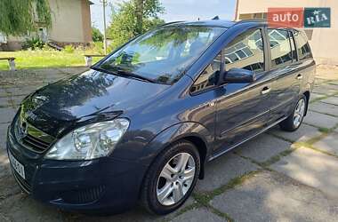Мінівен Opel Zafira 2009 в Чернівцях