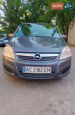 Мінівен Opel Zafira 2009 в Полтаві