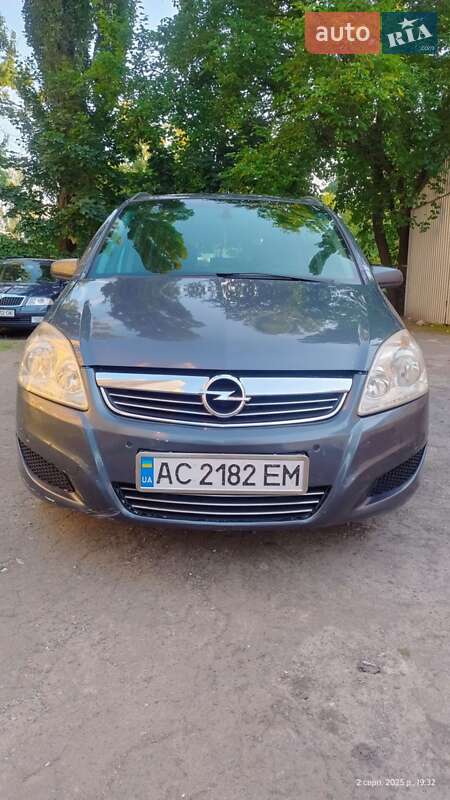 Opel Zafira 2009