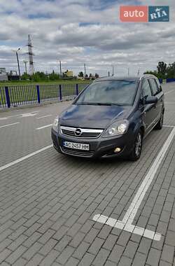 Мінівен Opel Zafira 2011 в Нововолинську
