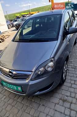 Мінівен Opel Zafira 2010 в Тернополі