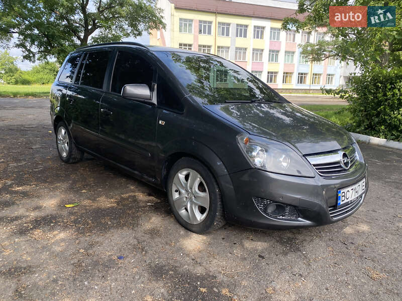 Микровэн Opel Zafira 2012 в Львове фото 4 Микровэн Opel Zafira 2012 в Львове