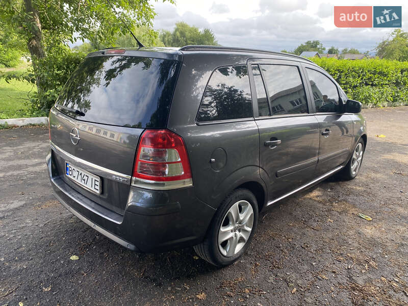 Микровэн Opel Zafira 2012 в Львове фото 7 Микровэн Opel Zafira 2012 в Львове