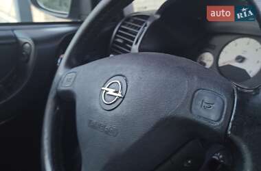 Мінівен Opel Zafira 2001 в Кагарлику
