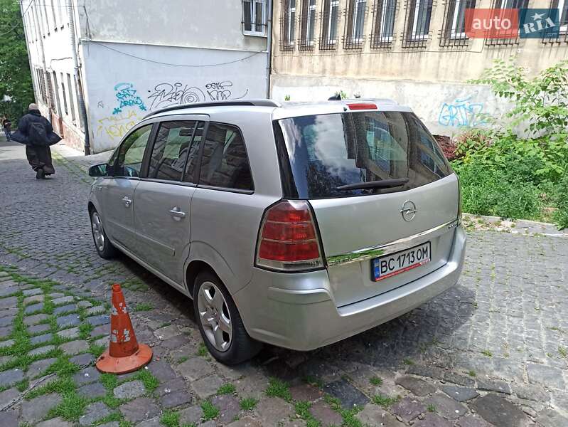 Мінівен Opel Zafira 2006 в Львові