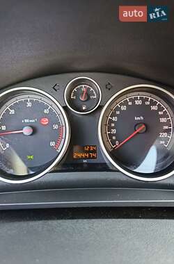 Мінівен Opel Zafira 2010 в 