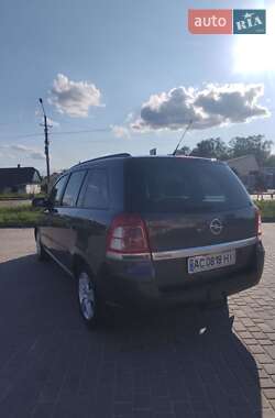 Мінівен Opel Zafira 2010 в 