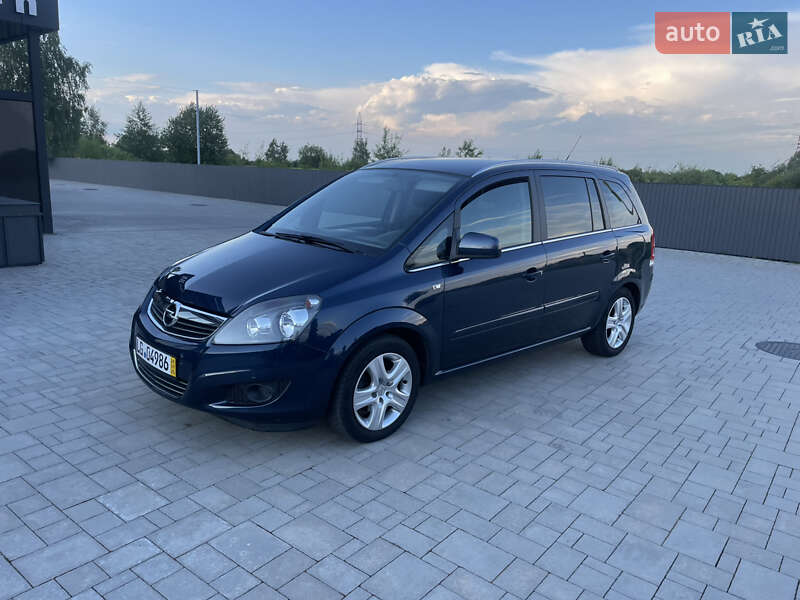 Opel Zafira 2011 Opel Zafira 2011