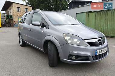 Минивэн Opel Zafira 2006 в Киеве