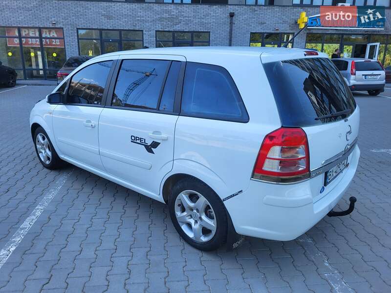 Мінівен Opel Zafira 2008 в Хмельницькому