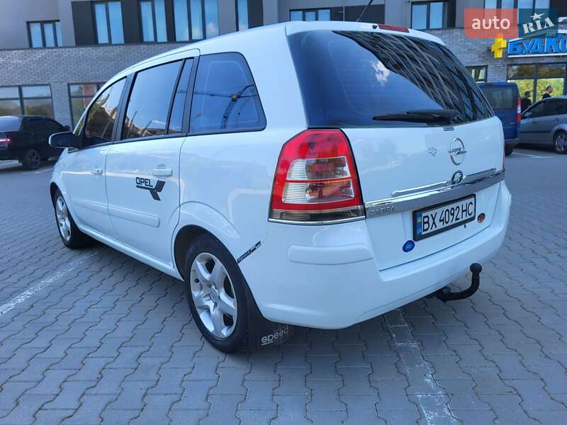 Мінівен Opel Zafira 2008 в Хмельницькому