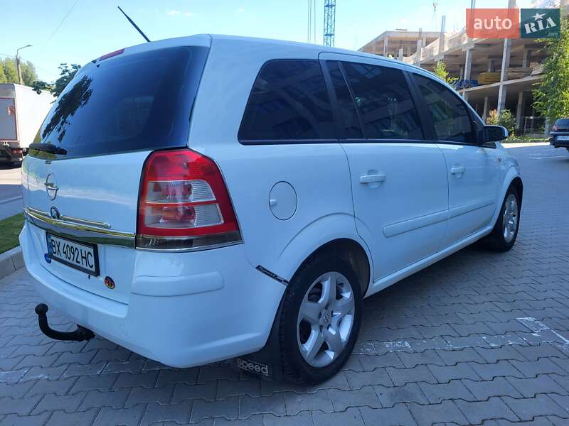 Мінівен Opel Zafira 2008 в Хмельницькому