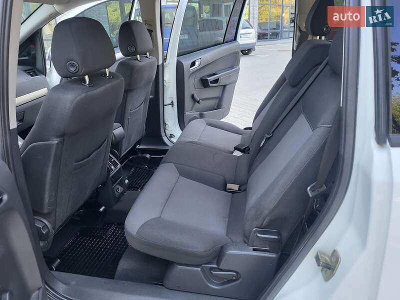 Мінівен Opel Zafira 2008 в Хмельницькому