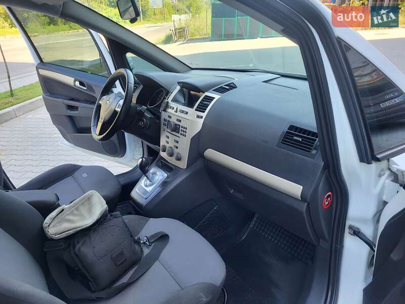 Мінівен Opel Zafira 2008 в Хмельницькому