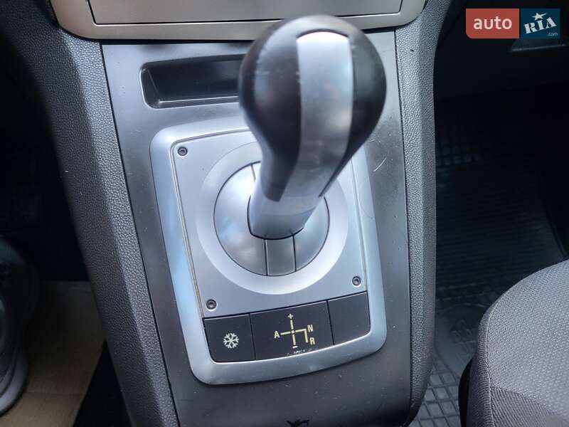 Мінівен Opel Zafira 2008 в Хмельницькому