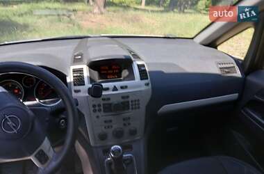 Минивэн Opel Zafira 2008 в Львове