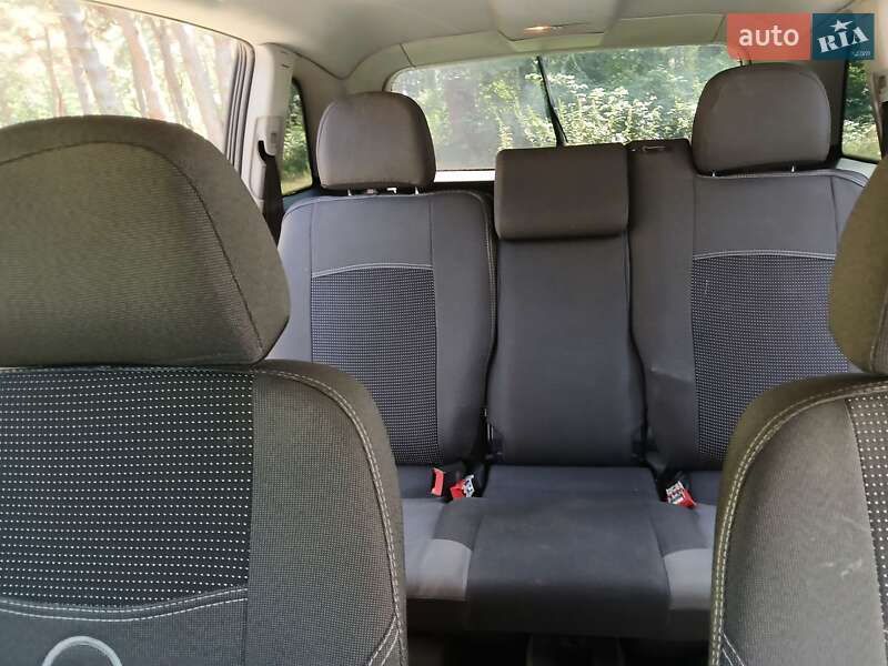 Мінівен Opel Zafira 2008 в Львові