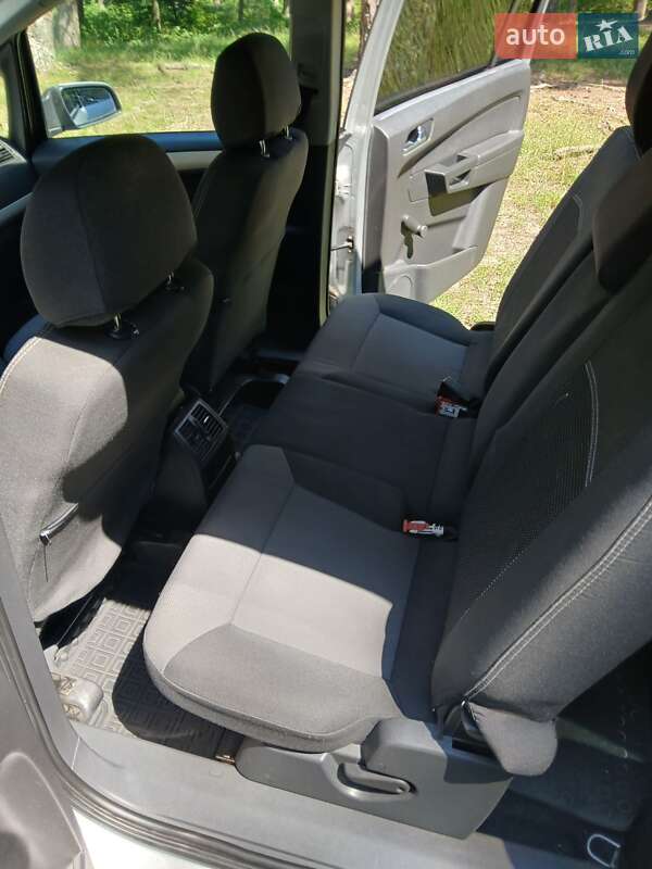 Мінівен Opel Zafira 2008 в Львові