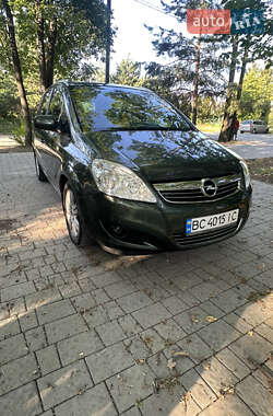 Мінівен Opel Zafira 2010 в Дрогобичі