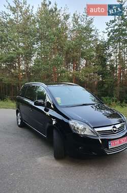 Минивэн Opel Zafira 2010 в Харькове