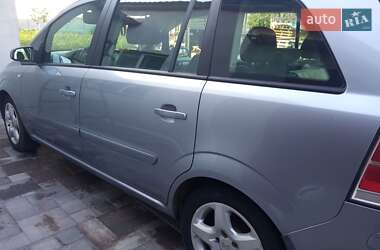 Минивэн Opel Zafira 2007 в 
