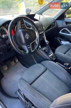 Минивэн Opel Zafira 2013 в 