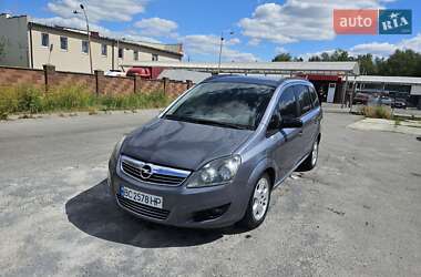 Минивэн Opel Zafira 2005 в Ровно