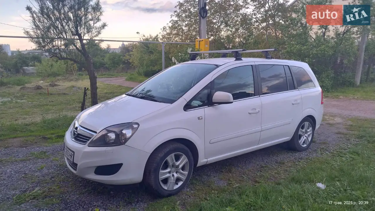 2011 Opel Zafira - мініатюра 20